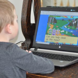 The Starfall Home Membership Review. learning games, phonics, kids educational games, phonics games, learn to read, homeschool, kindergarten, preschool, pre-k, kindergarten curriculum, pre-k curriculum